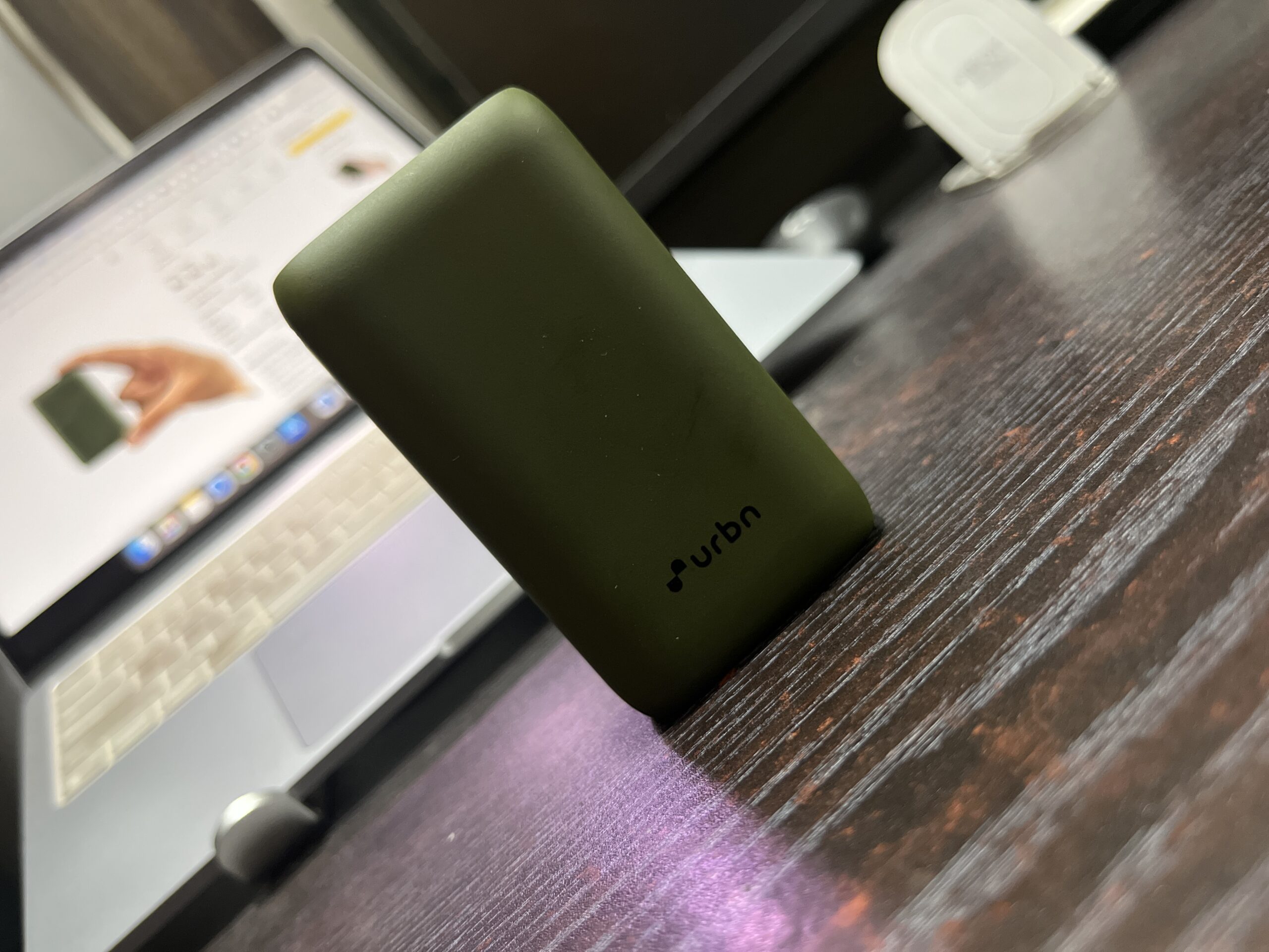 Pocket Size URBN 10,000mAh 20W QCPD Power Bank Review